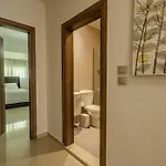 Castle View * 아크앤젤로스