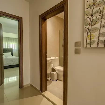 Castle View * Archangelos (Rhodes)